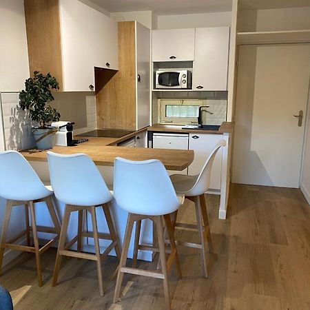 Appartement Avec Piscine 5 Min A Pieds Des Plages 발로리스 외부 사진