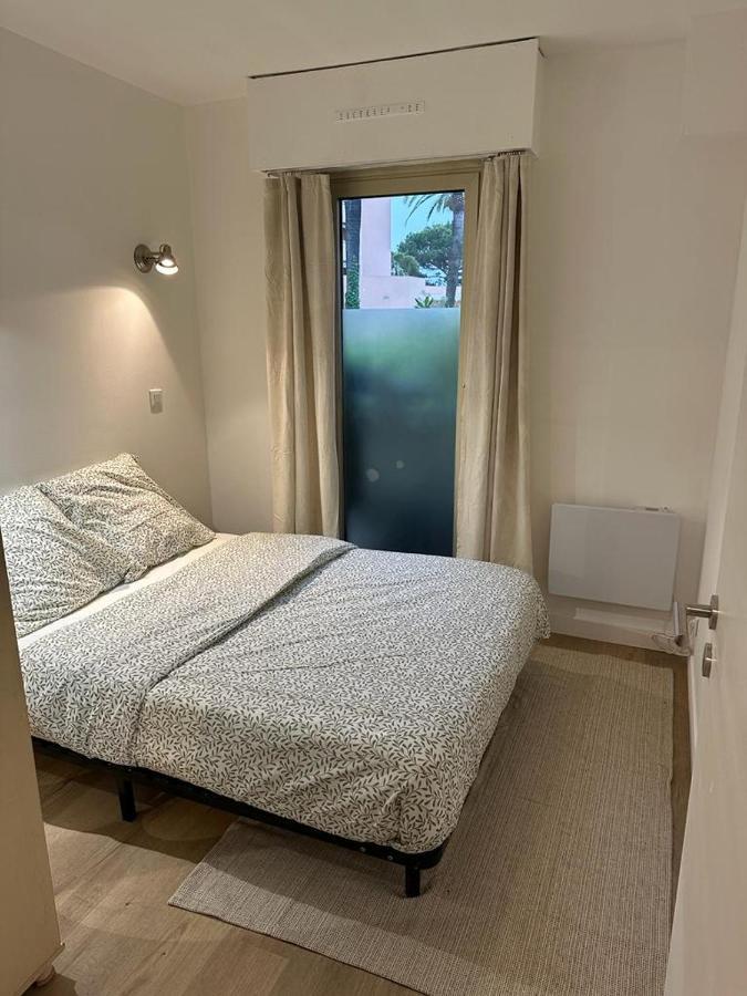 Appartement Avec Piscine 5 Min A Pieds Des Plages 발로리스 외부 사진