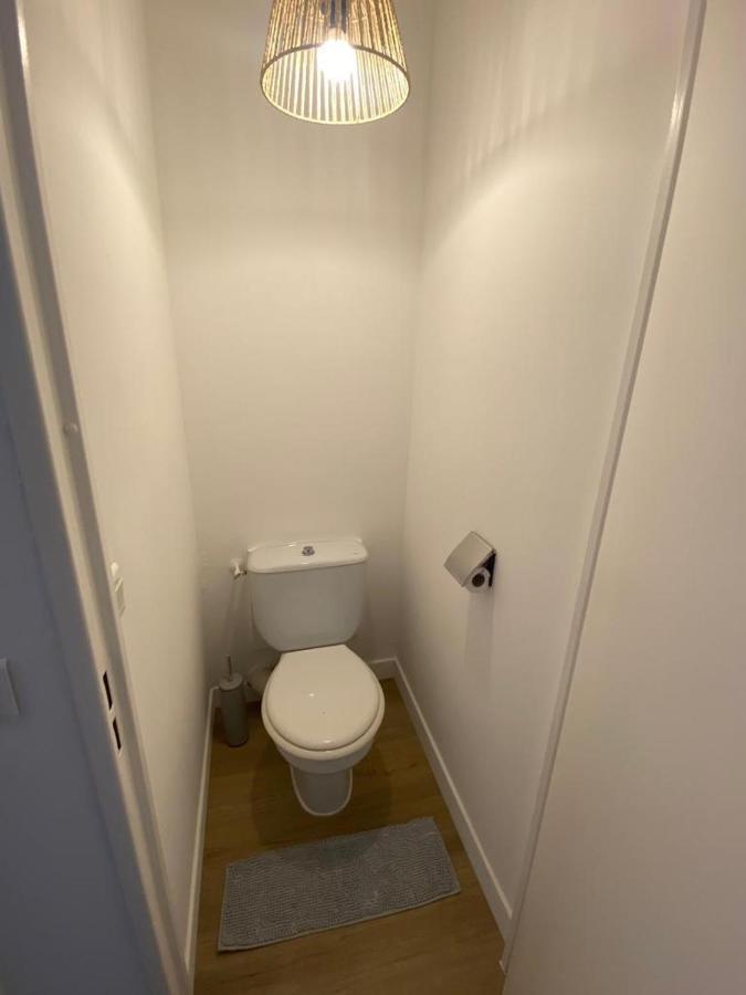Appartement Avec Piscine 5 Min A Pieds Des Plages 발로리스 외부 사진